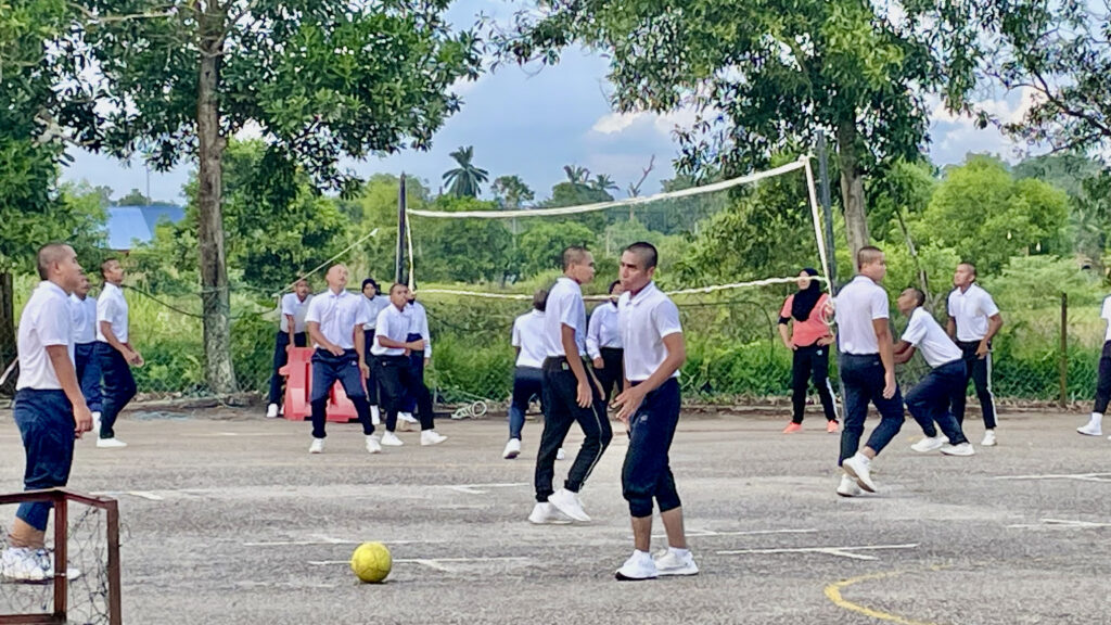 Gelanggang-Bola-Tampar-_-Bola-Jaring